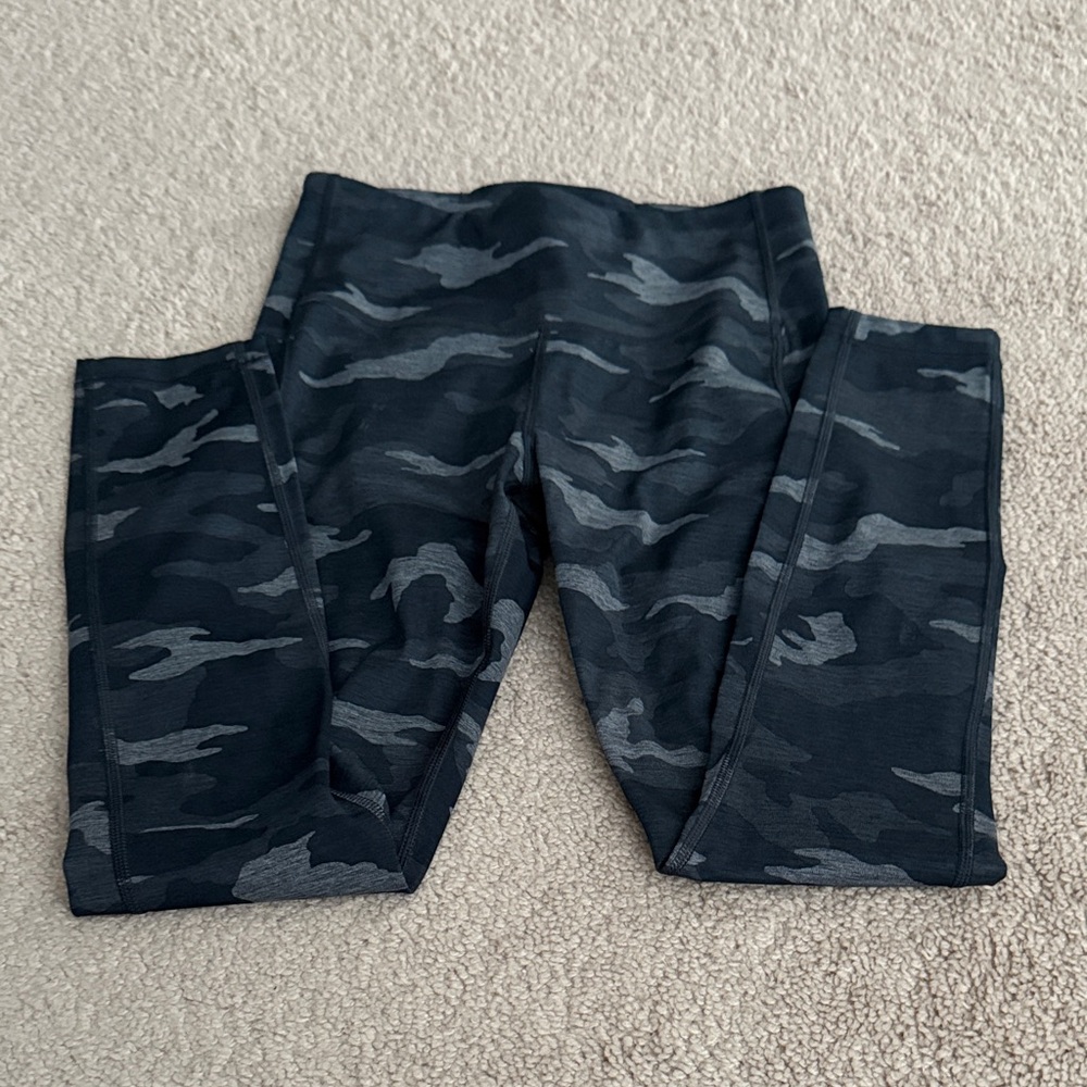 Athleta Camo Leggings, Size XS